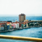 Le Happy goes to Curacao